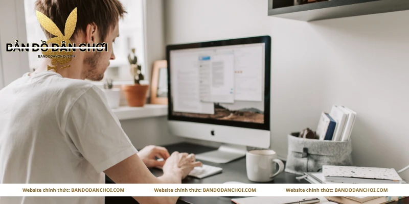 Liên kết ngoài và dịch vụ bên thứ ba